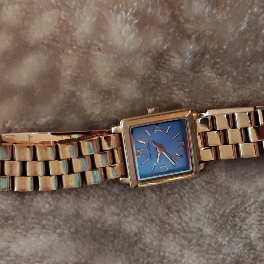 Marc by Marc Jacobs Truman Rose Gold Tone Watch nwot .Rarely worn. Make offer.